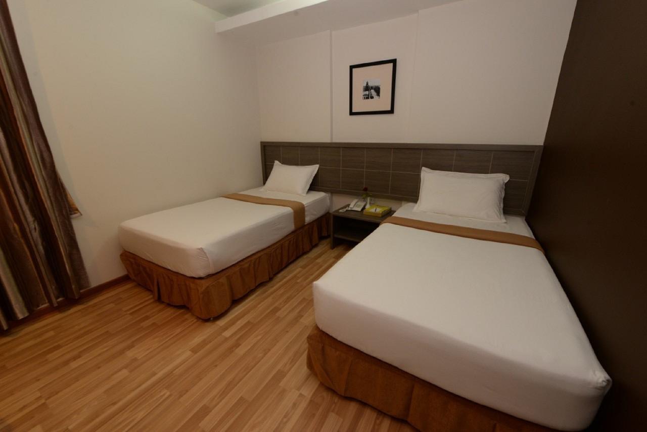 Min Nandar Garden Hotel Thanlyin Exterior foto